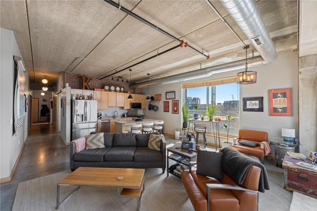 710 N 4th St #300 - Photo 2 of 20