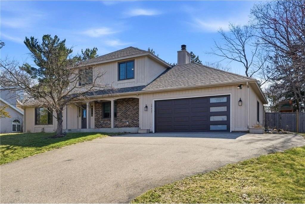 10427 Brown Farm Cir - Photo 4 of 48