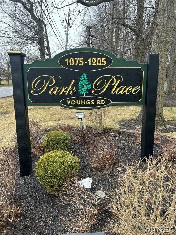 1075 Youngs Rd - Photo 2 of 23