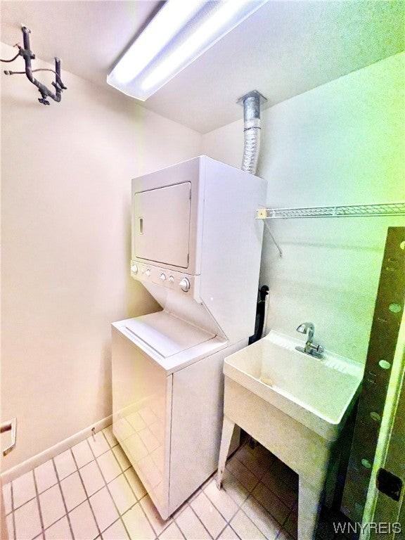 1075 Youngs Rd - Photo 6 of 23