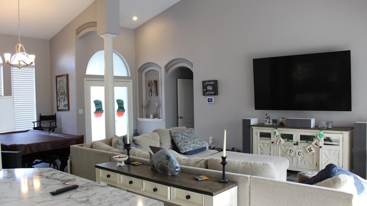 132 Cambridge Ct - Photo 3 of 21