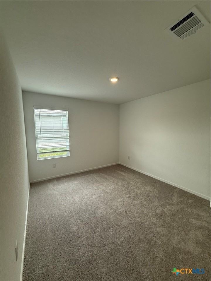 3230 Mound Rdg - Photo 7 of 15