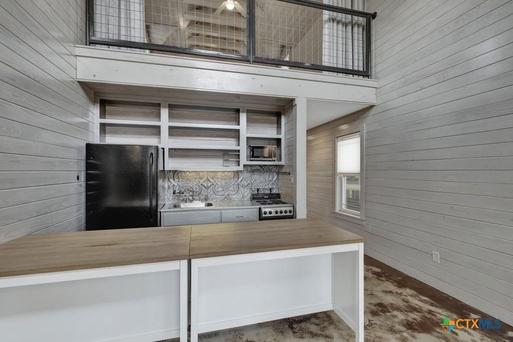 1091 Mulberry Ave - Photo 5 of 21