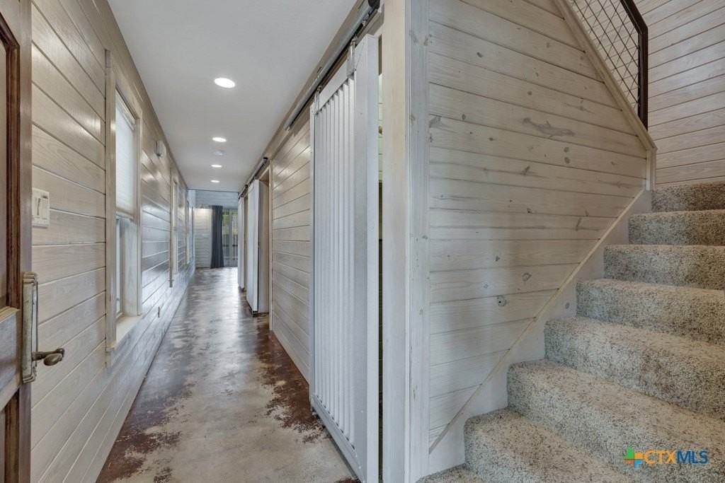 1091 Mulberry Ave - Photo 6 of 21