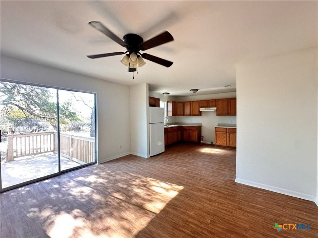 1501 Earle St - Photo 5 of 23