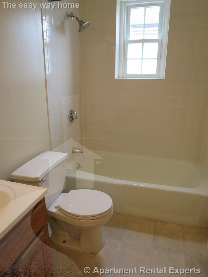 21 Franklin St #11 - Photo 6 of 6