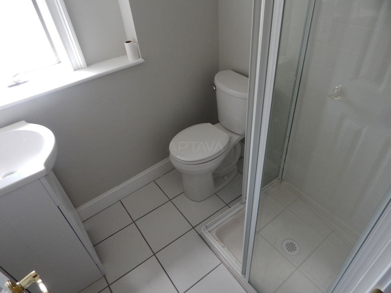 11R Park Ave #2R - Photo 2 of 6