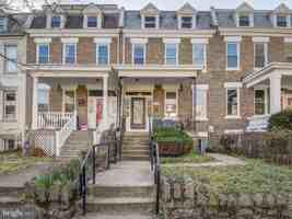 featured image of 4008 Illinois Ave Nw