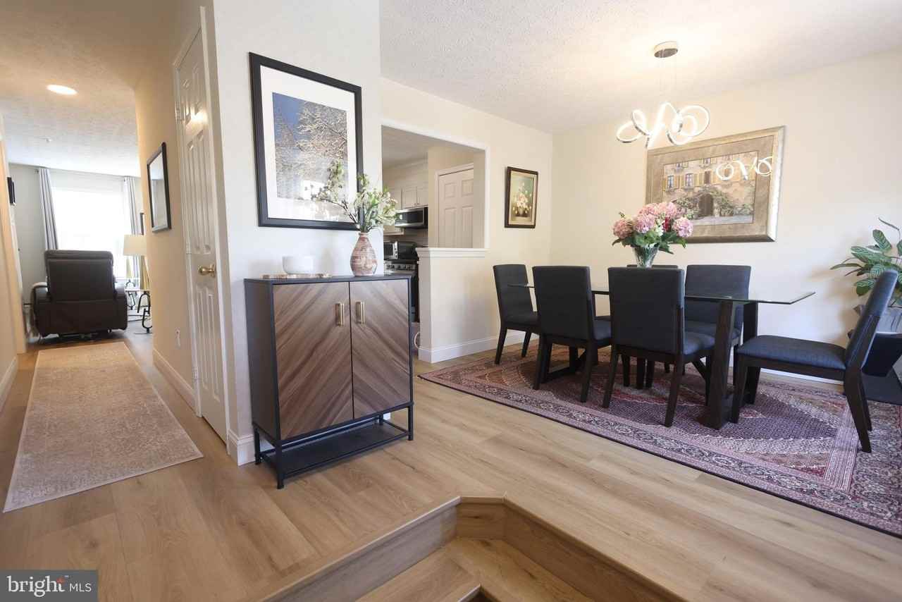 1424 Falcon Nest Ct - Photo 2 of 42