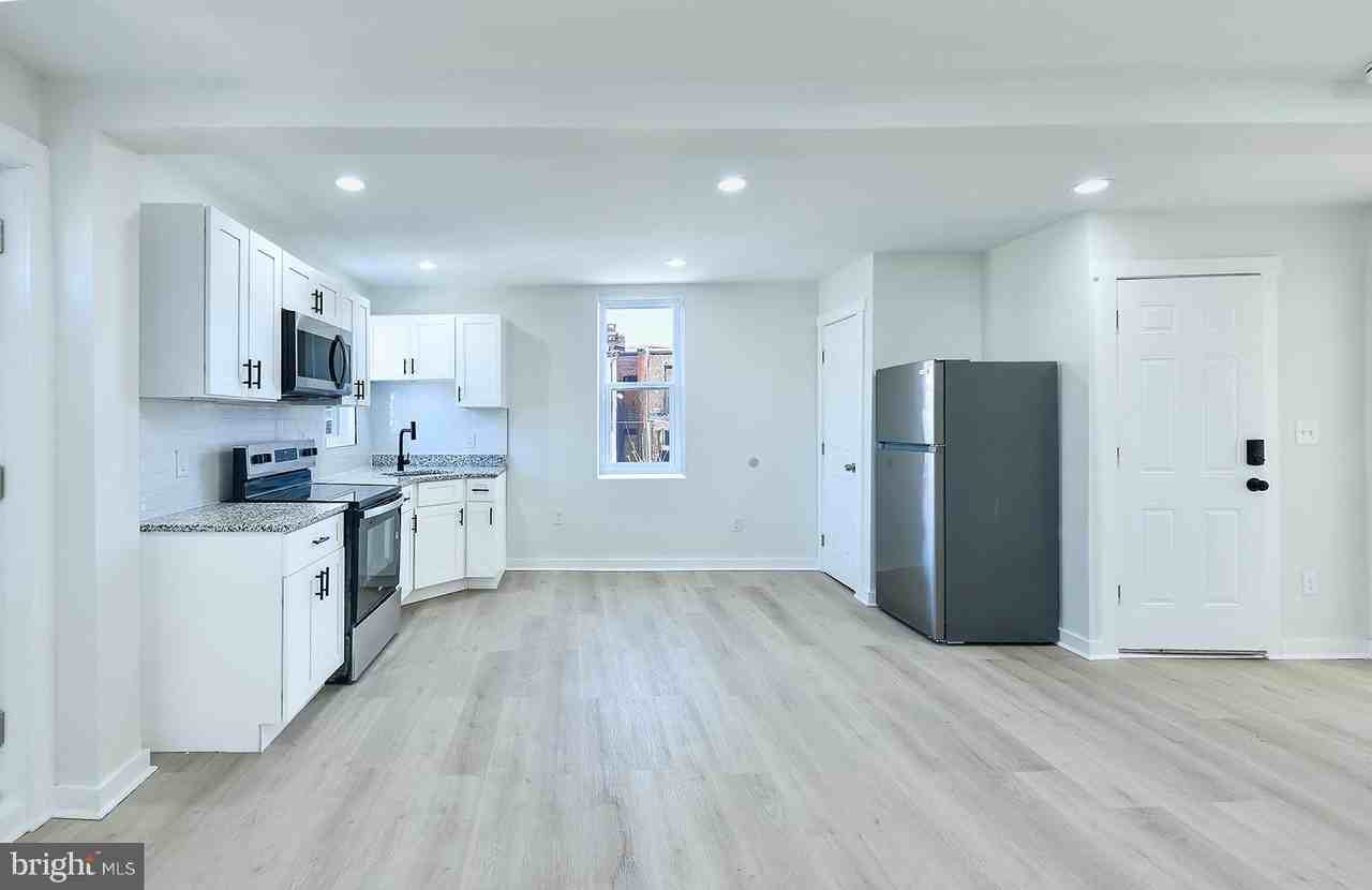 2330 Bryant Ave #4 - Photo 4 of 28