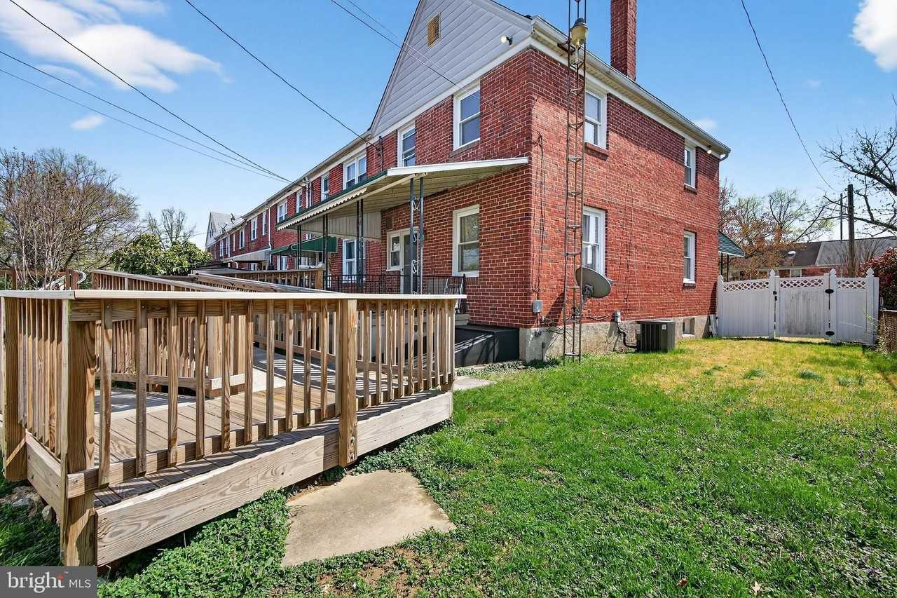 1870 Yakona Rd - Photo 2 of 42