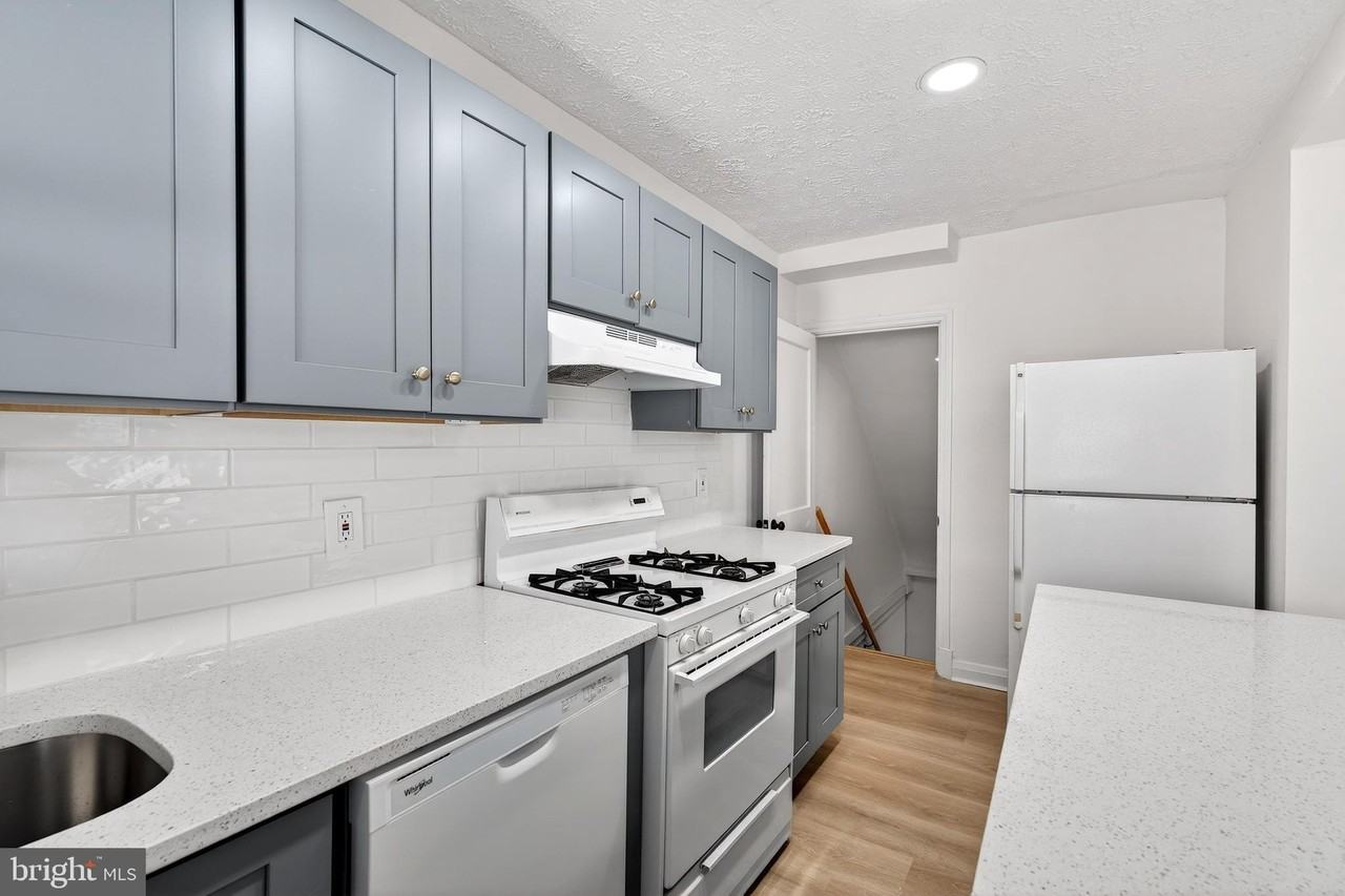 1870 Yakona Rd - Photo 4 of 42