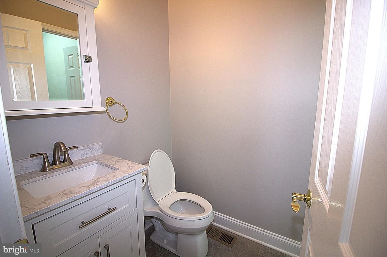 2919 Ritchie Ave - Photo 4 of 23