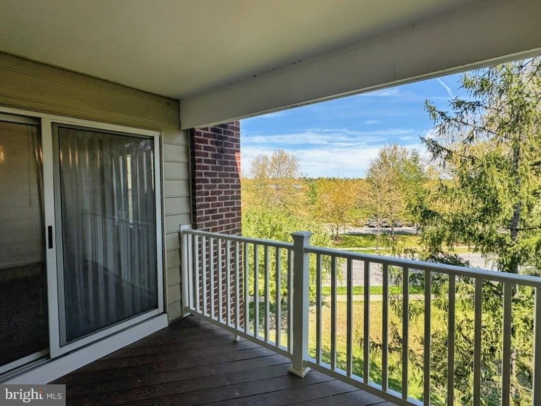 2402 Ellsworth Way #3C - Photo 2 of 2