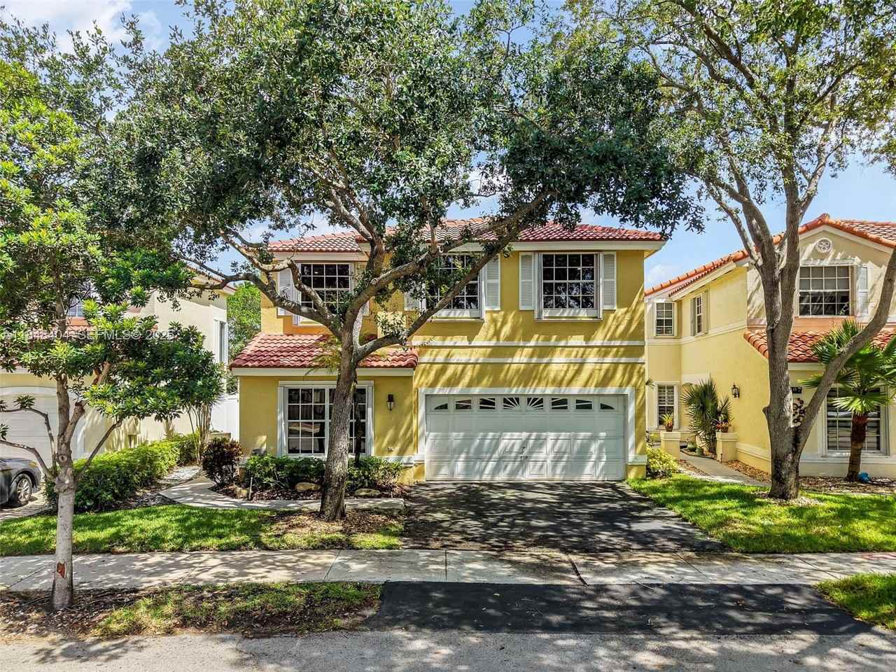 909 Garnet Circle - Photo 5 of 28