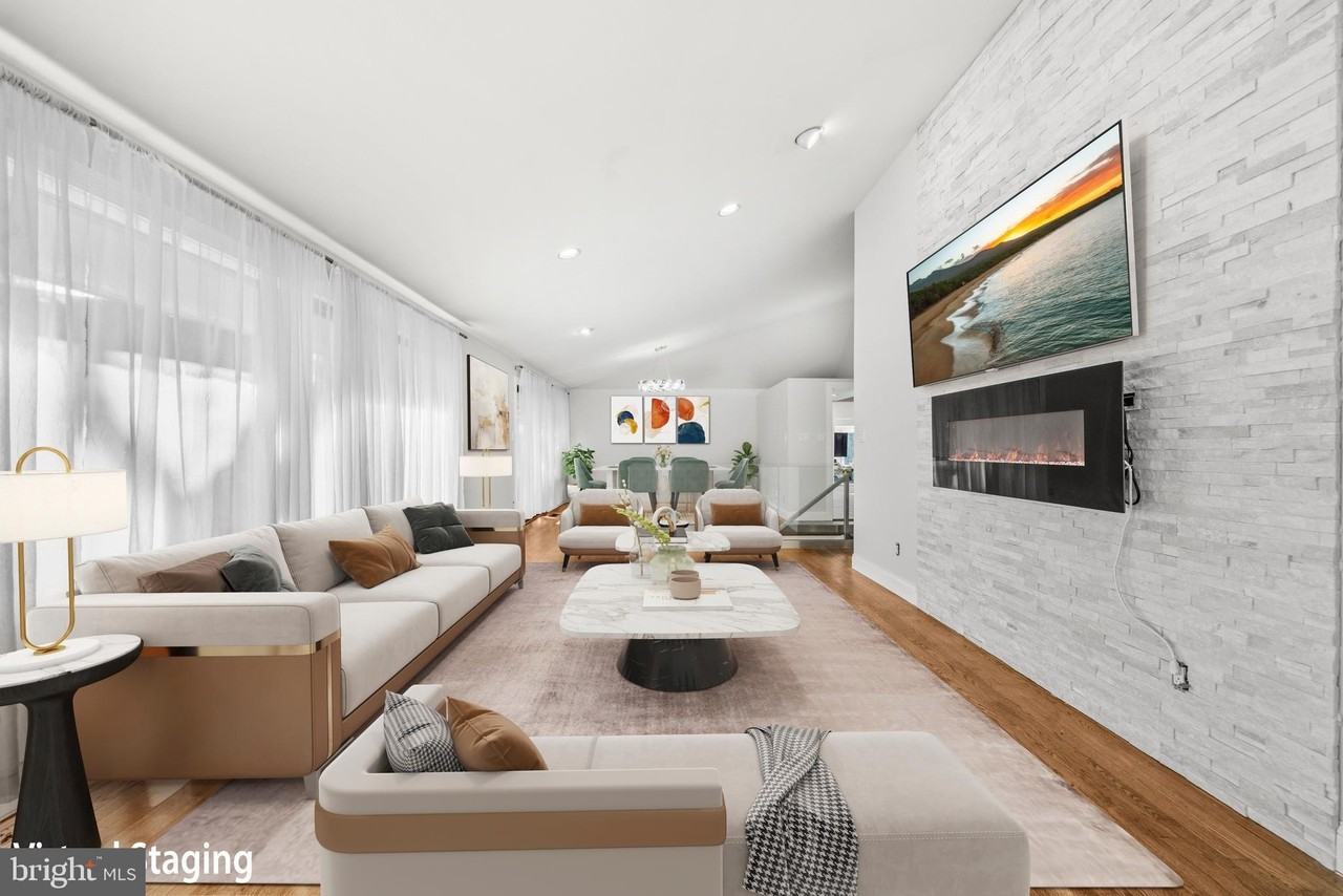 9416 Holbrook Ln - Photo 2 of 50