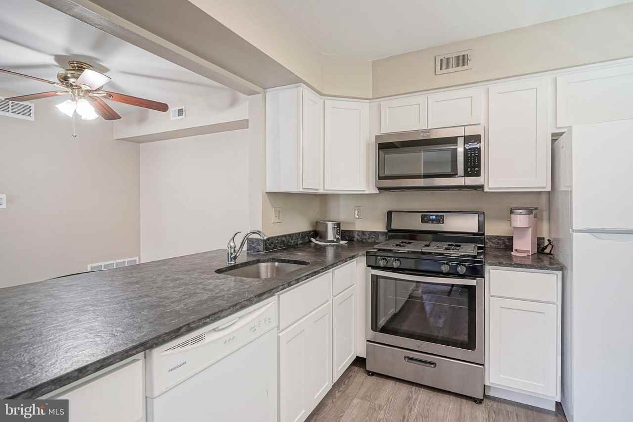 2107-A Sedgefield Dr - Photo 5 of 20