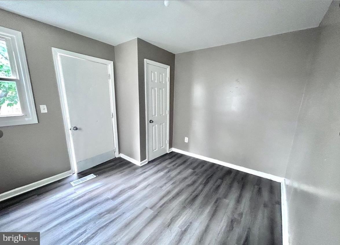 111 E Federal St #1 - Photo 2 of 7