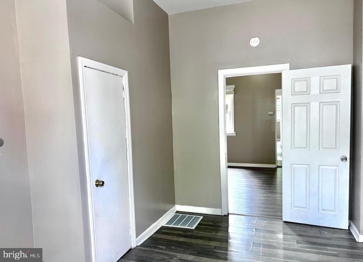 111 E Federal St #1 - Photo 5 of 7