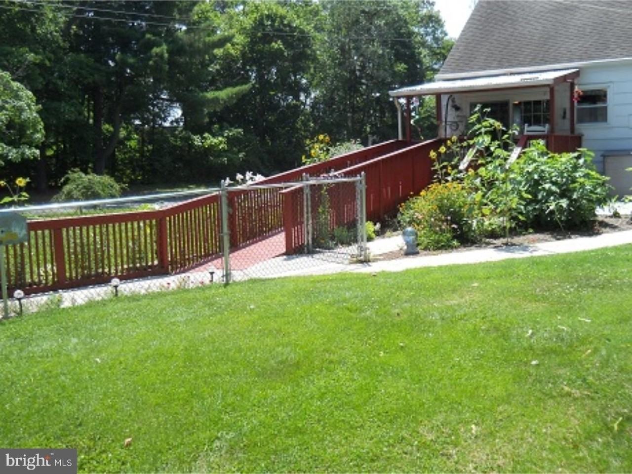 1 Cornell Rd - Photo 5 of 9