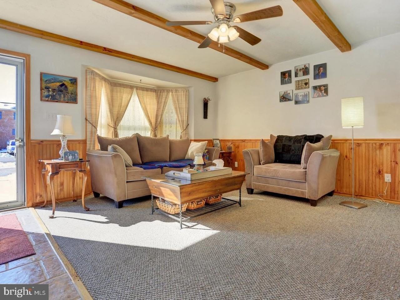 16 Colonial Dr - Photo 6 of 18