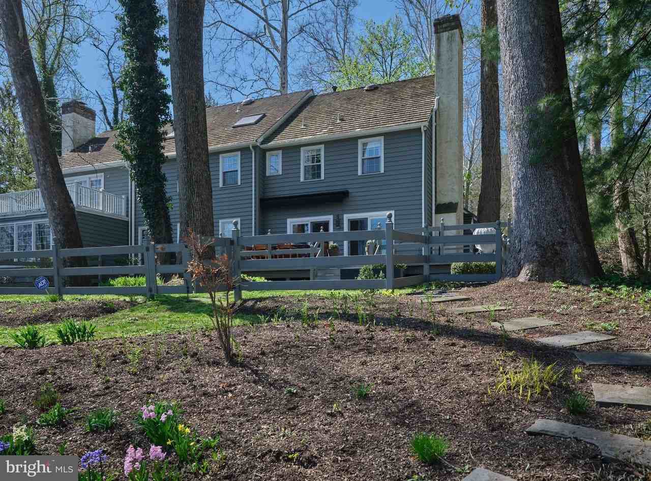 2976 River Rd - Photo 4 of 37