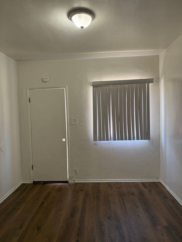 2529 W Beverly Blvd ##6 - Photo 2 of 6