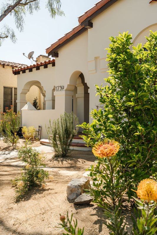 1739 S Ogden Dr - Photo 3 of 41