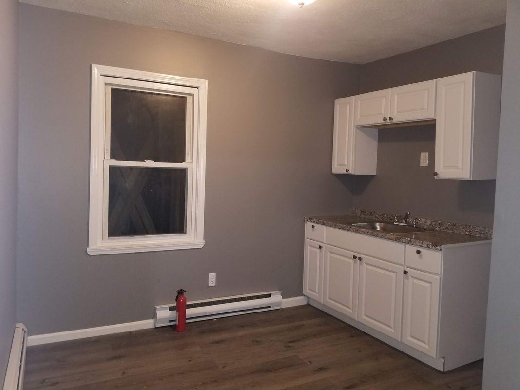 897 Branch Ave ##1r - Photo 4 of 8