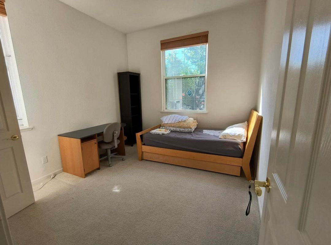 2963 Audubon Cir ##B - Photo 3 of 9