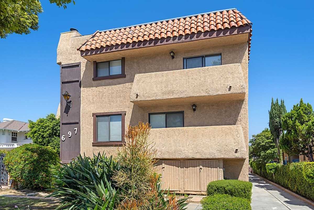 697 E California Blvd - Photo 3 of 29