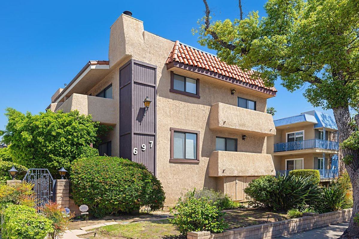 697 E California Blvd - Photo 6 of 29