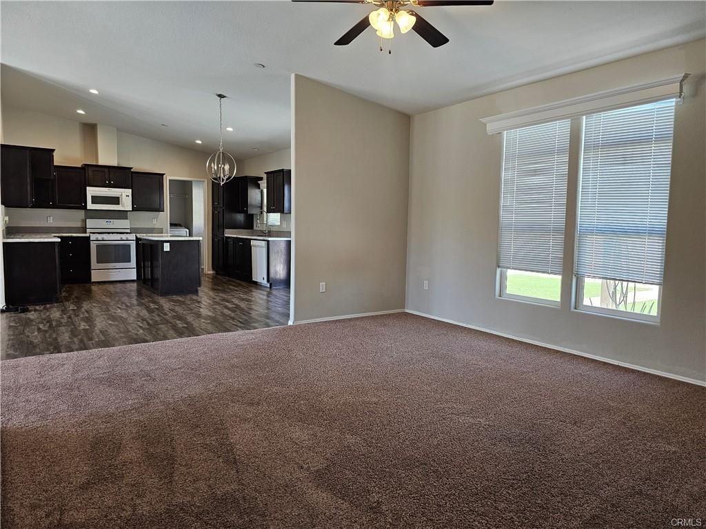 21197 Mazie Ave - Photo 5 of 21