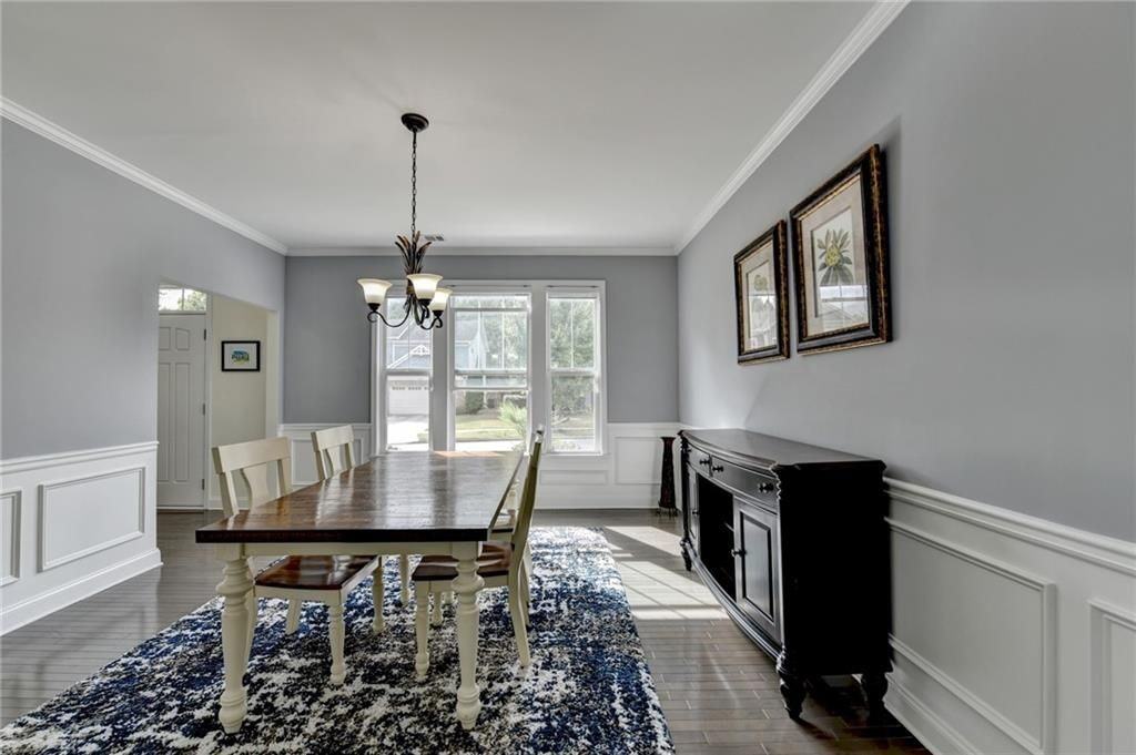 1640 Primrose Park Rd - Photo 5 of 32