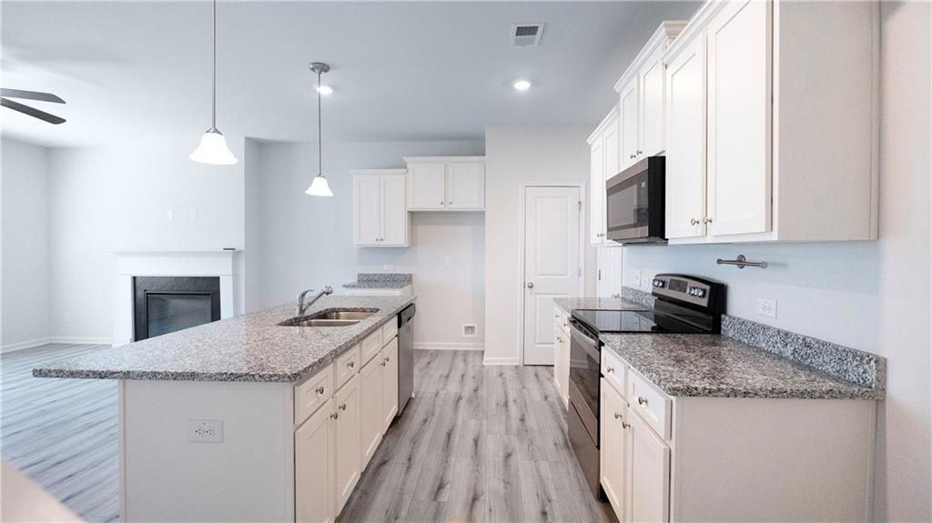 3675 Abbey Way - Photo 3 of 29