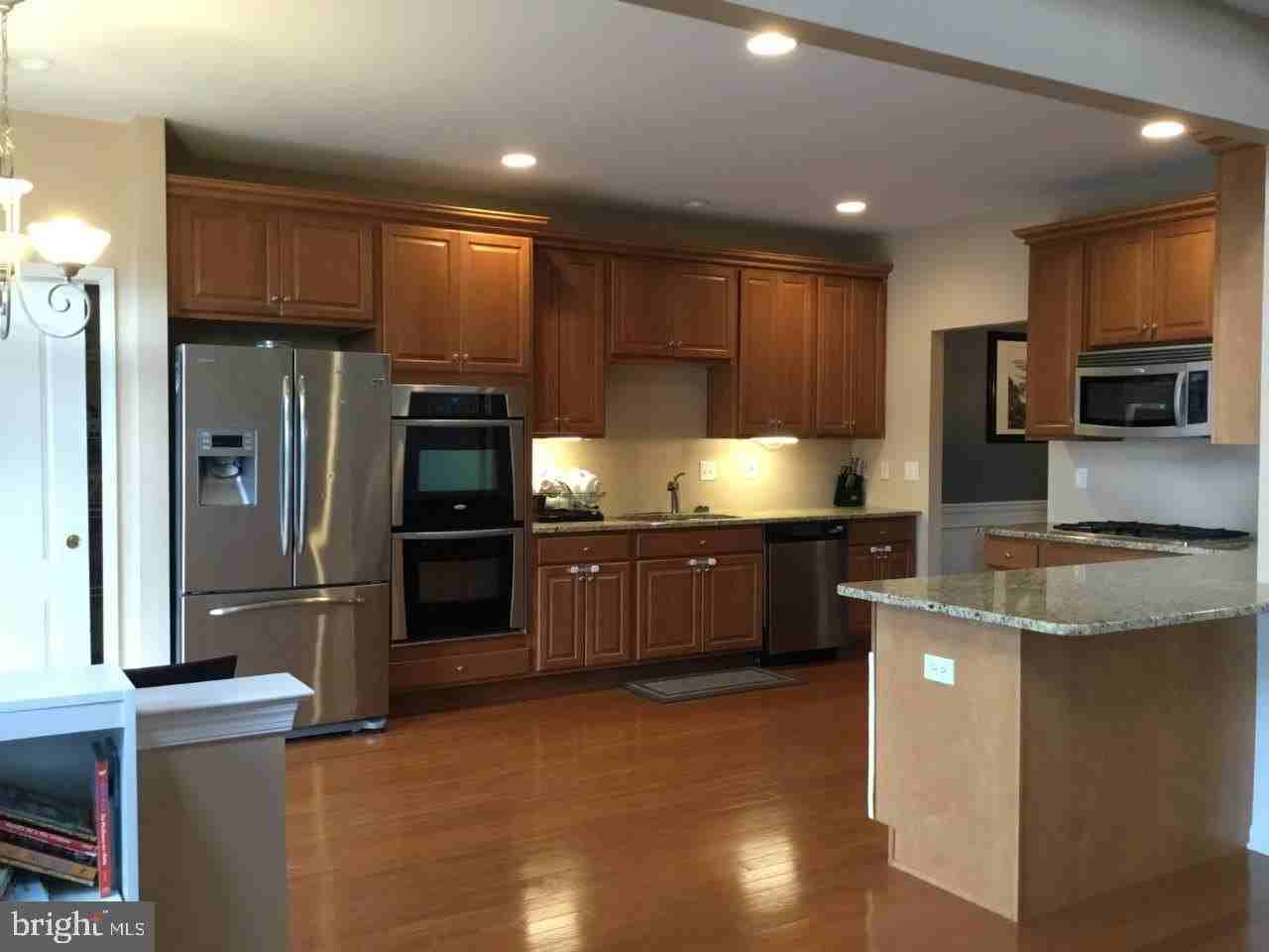 17 Wharton Dr - Photo 7 of 14