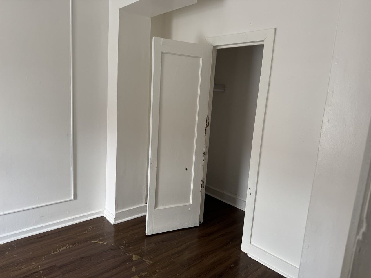 5000 N Kenmore Ave #206 - Photo 7 of 12