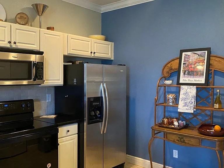 1077 Cheval Dr #1077 - Photo 4 of 16