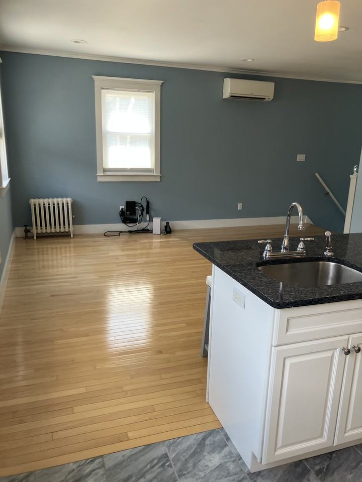 11 Center Ave #2 - Photo 4 of 17