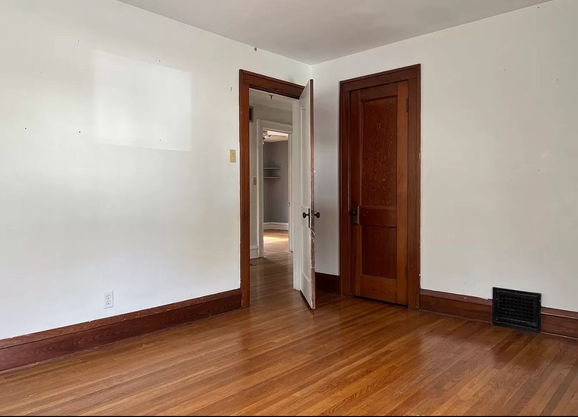 903 W College Ave #NA - Photo 6 of 17