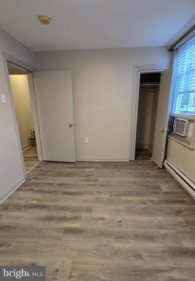 4303 Main St #2 - Photo 6 of 12