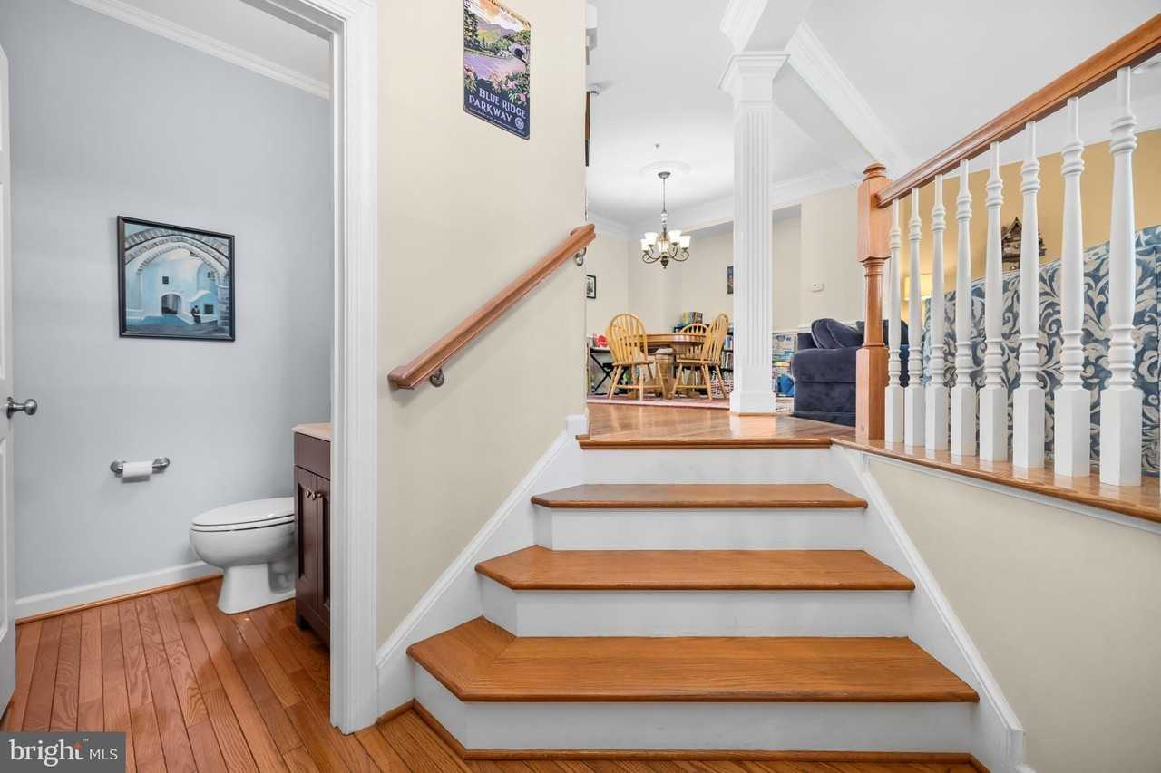 5274 Pocosin Ln - Photo 4 of 50