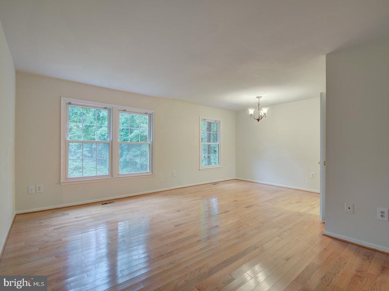 9867 High Water Ct - Photo 7 of 30