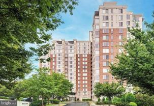 2726 Gallows Rd #705 - Photo 1 of 1