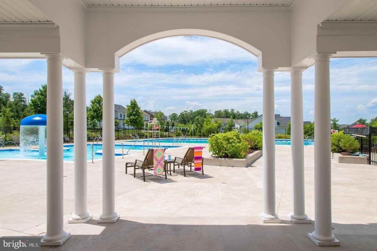 23481 LOGANS Terrace - Photo 3 of 3