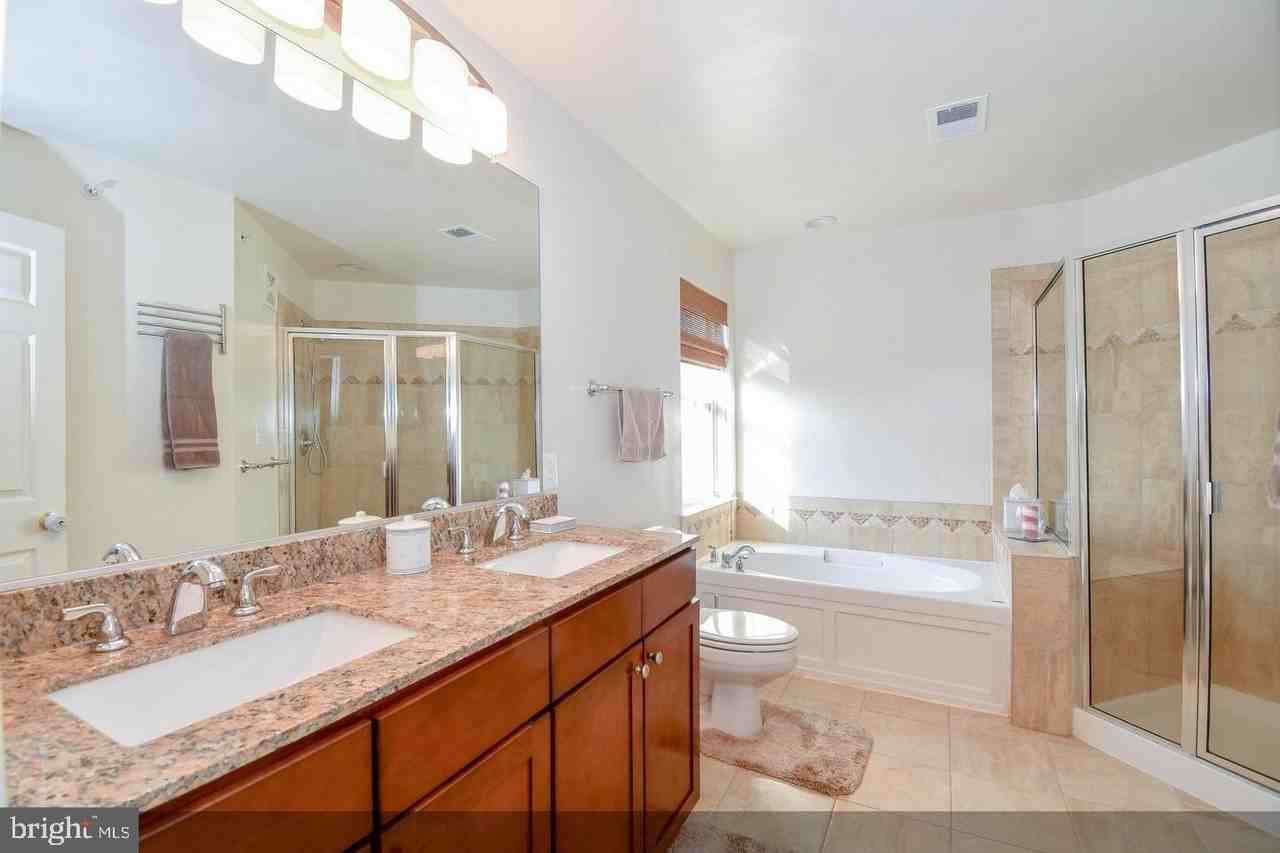 15260 Rosemont Manor Dr - Photo 6 of 23