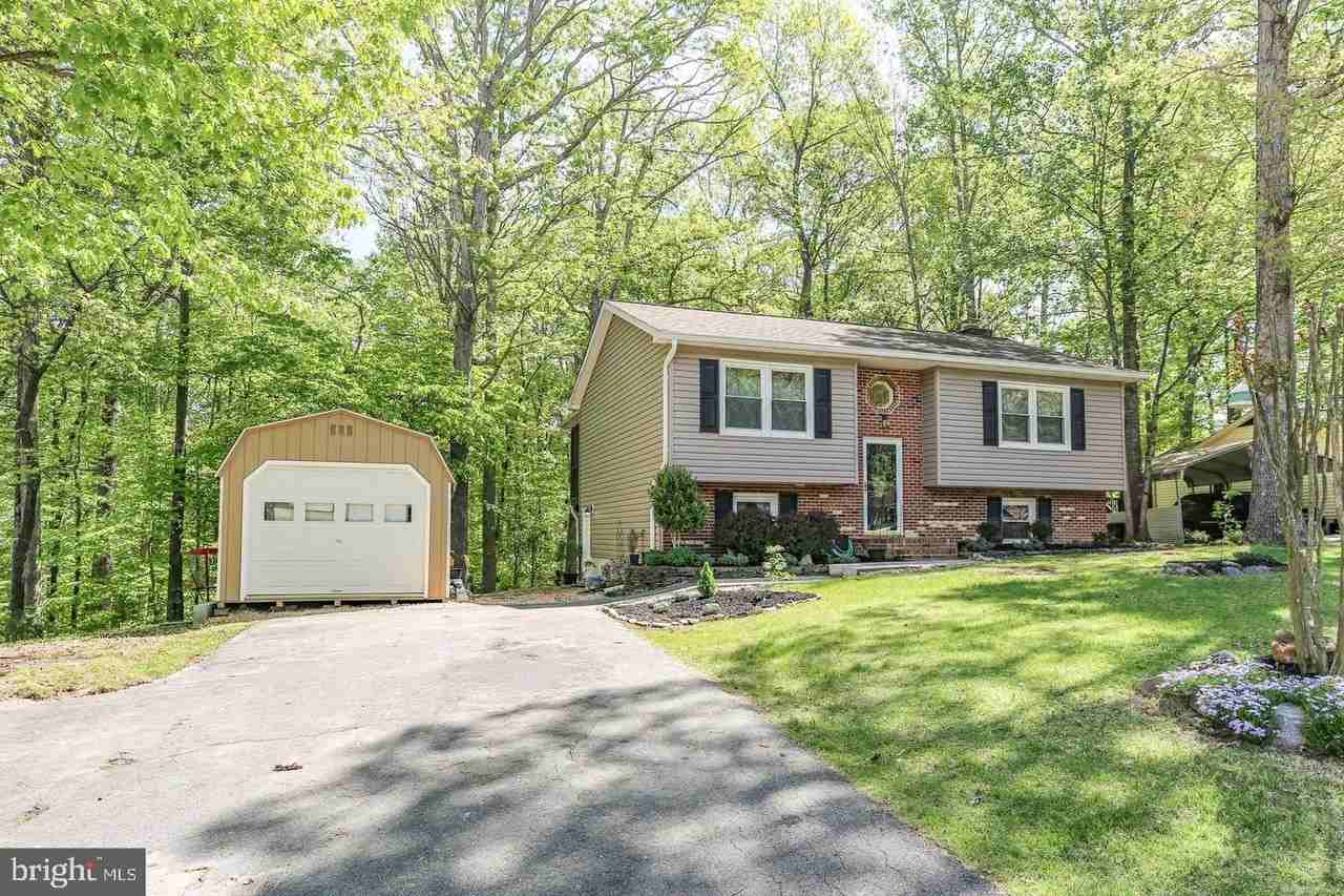 704 Candle Ridge Ct - Photo 3 of 18