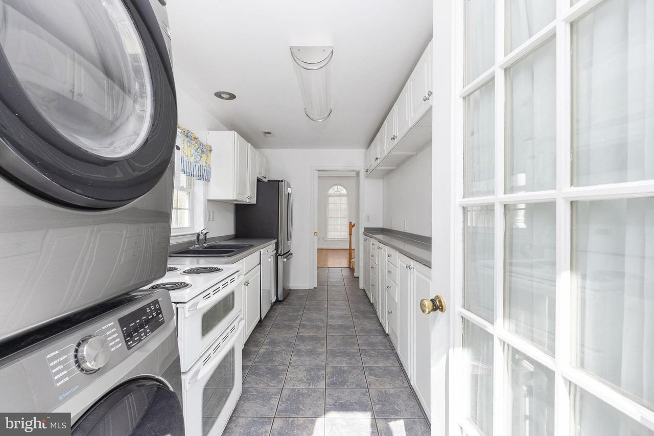 459 Rock Hill Church Rd - Photo 4 of 46