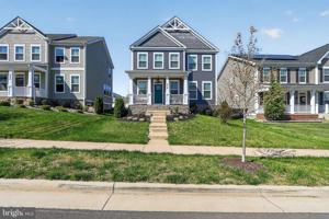 featured image of 404 Coastal Ave