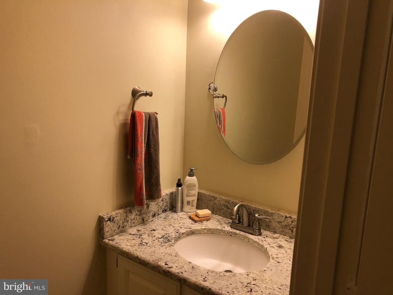 2002 Admiral Dr - Photo 2 of 25